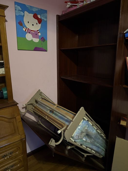 Armario com cama embutida de solteiro