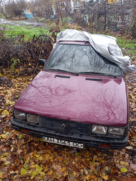 Рено 11 1988р хеч бек