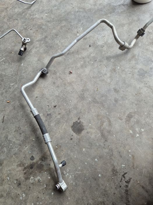 Przewód chłodniczy klimatyzacji VW T6