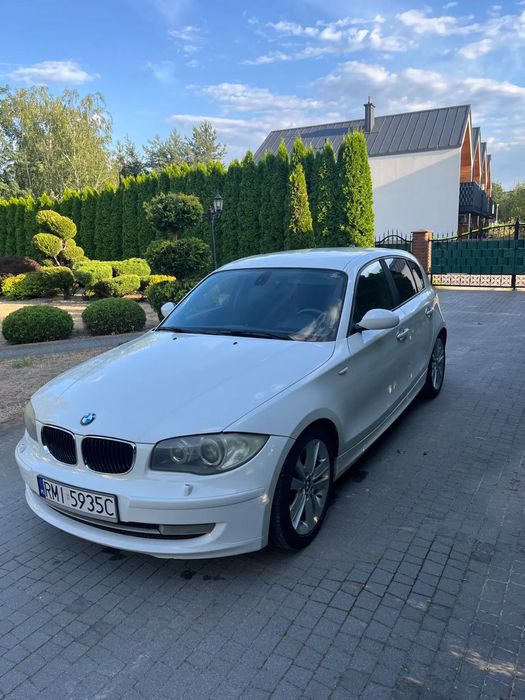 BMW Seria 1 BMW Seria 1 120d DPF Edition Sport