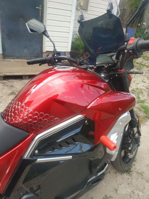 Электро мотоцикл ВТ-8000