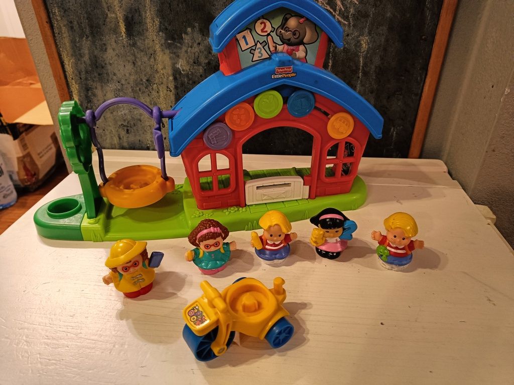 Szkoła little people fisher Price figurki przedszkola odgrywanie ról