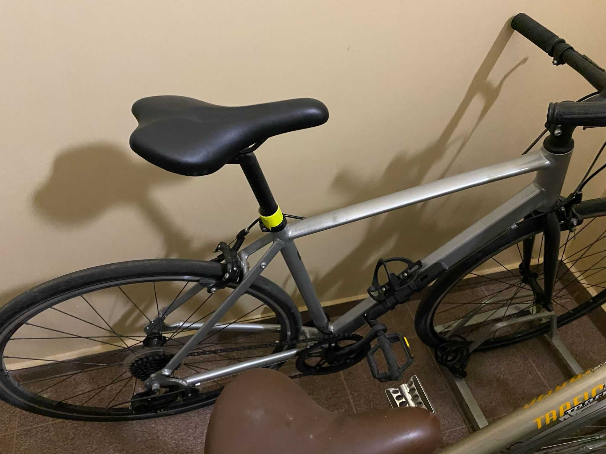Rower szosowy szosa btwin triban 100fb rama SM