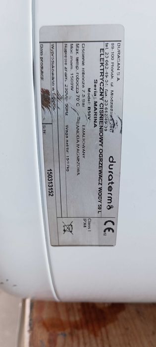 Elektryczny podgrzewacz wody marki Duraterm,
