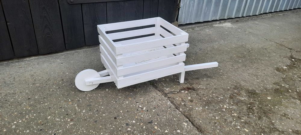 Sprzedam różne doniczki