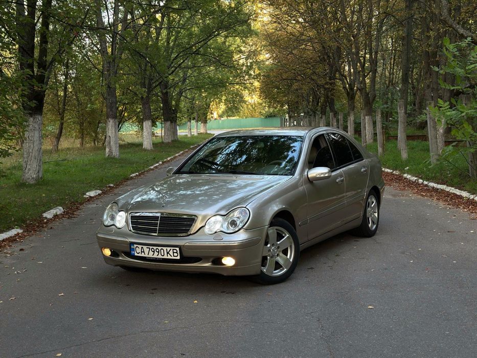 Mercedes c180 kompresor w203 в хорошому стані