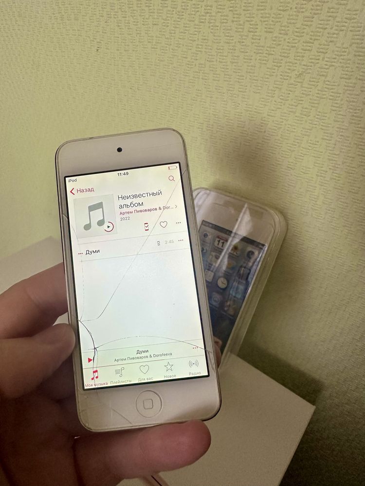 Apple iPod Touch 5 64gb с оригинальной коробкой