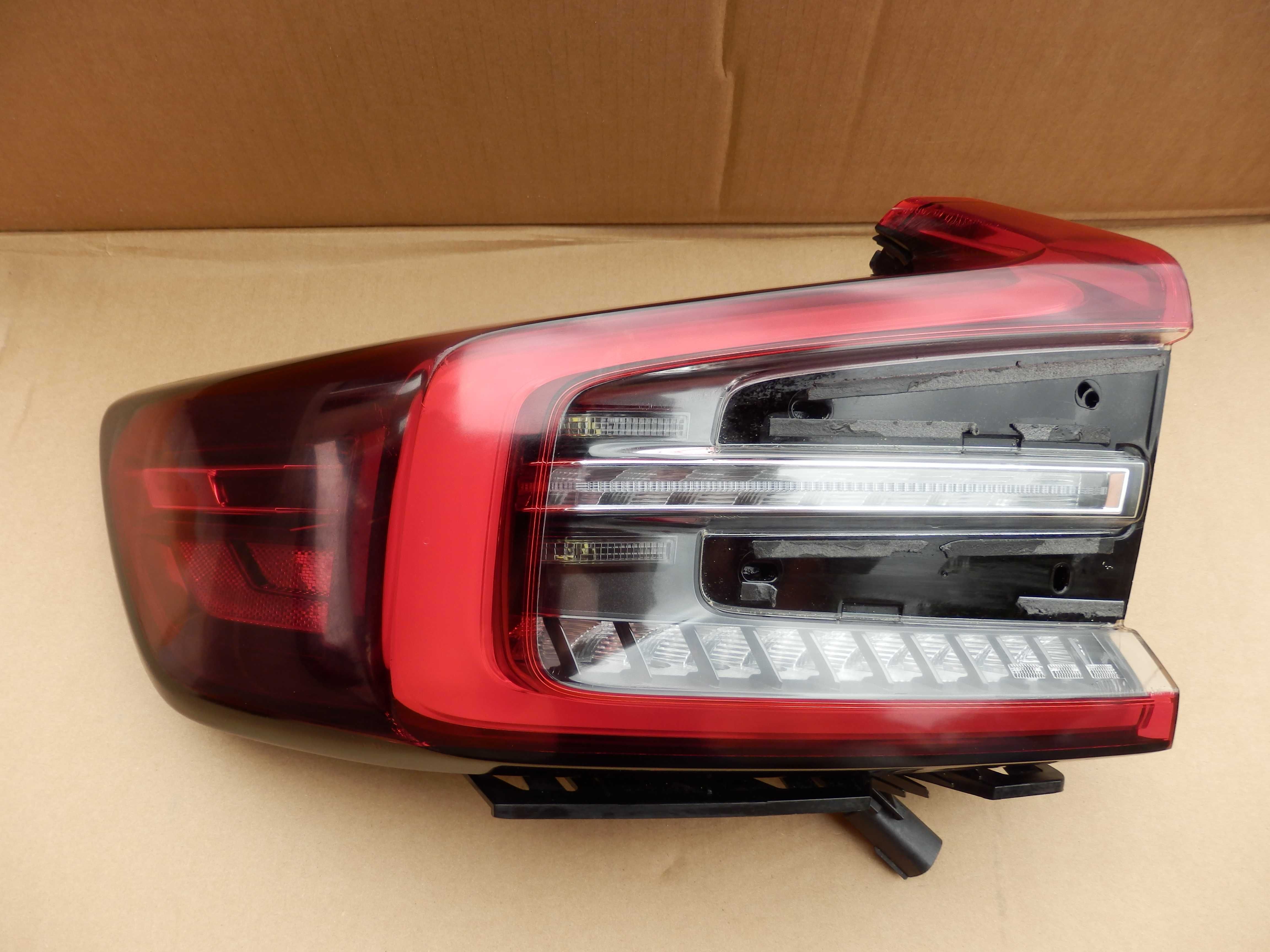 Volvo C40 Lampa Led Tylna Tył Lewa EU