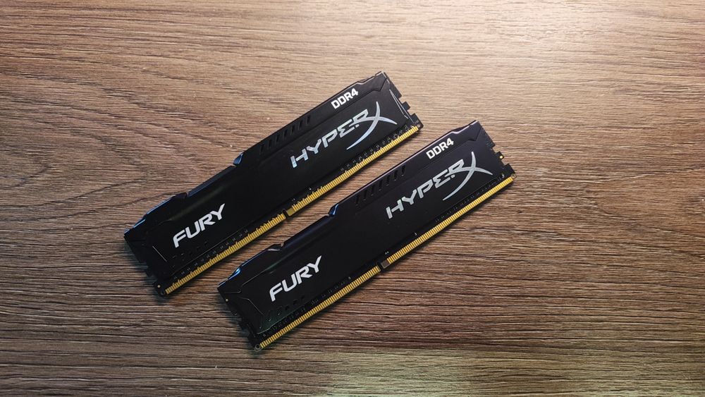 Pamięć RAM HyperX DDR4 2400MHz CL15 2 X 8GB
