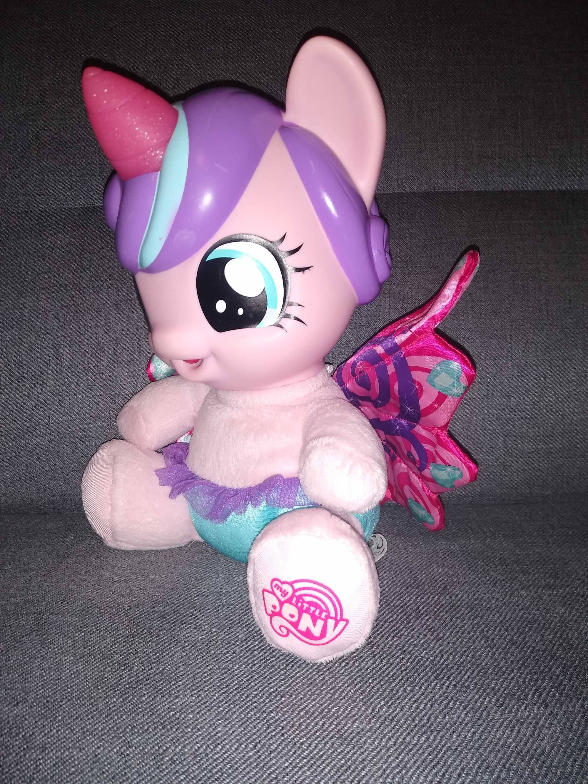 My Little Pony interaktywna zabawka od Hasbro konik Flluryheart