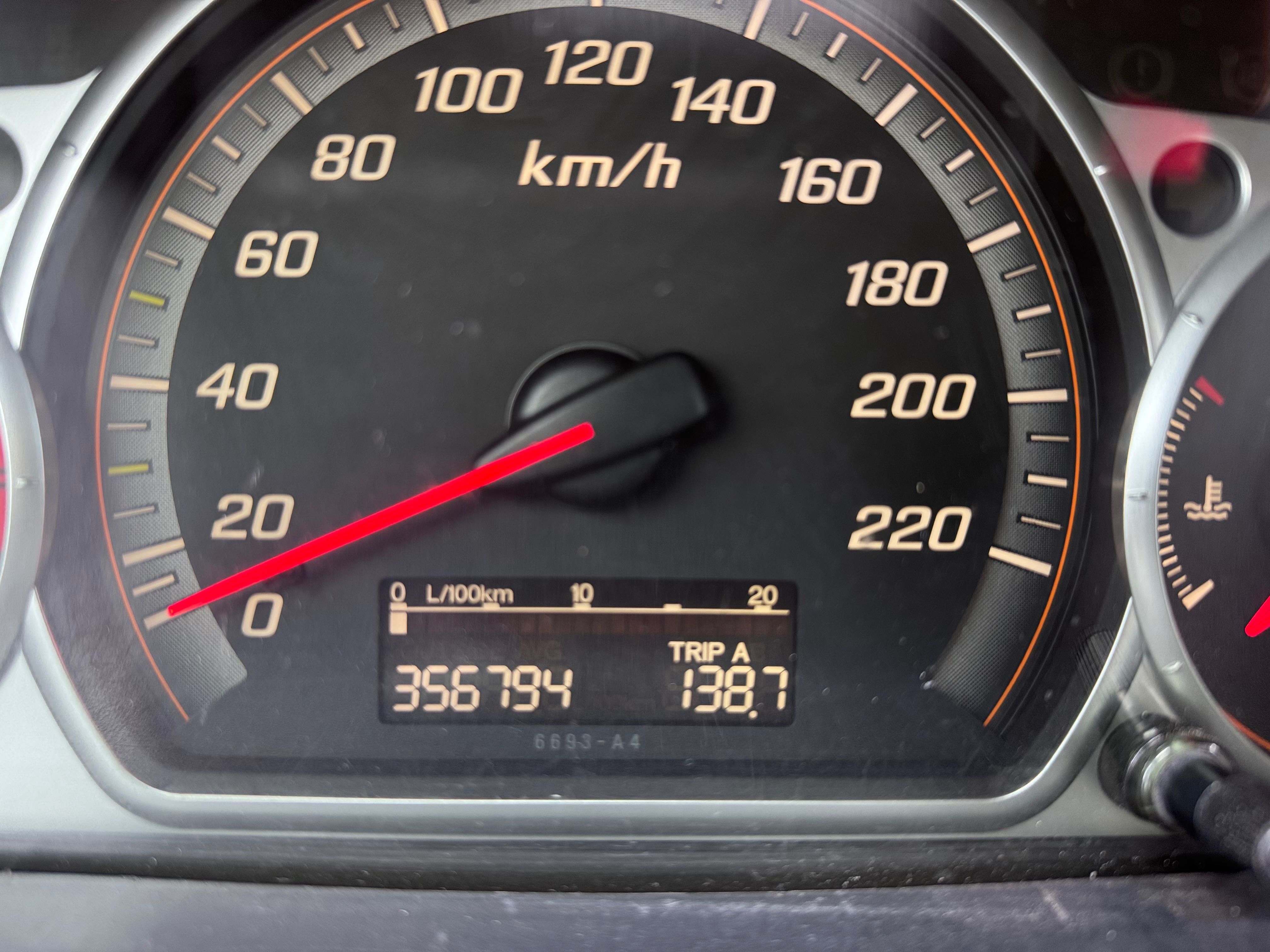 Honda CR-V 2.0 Executive 2006 – bogate wyposażenie