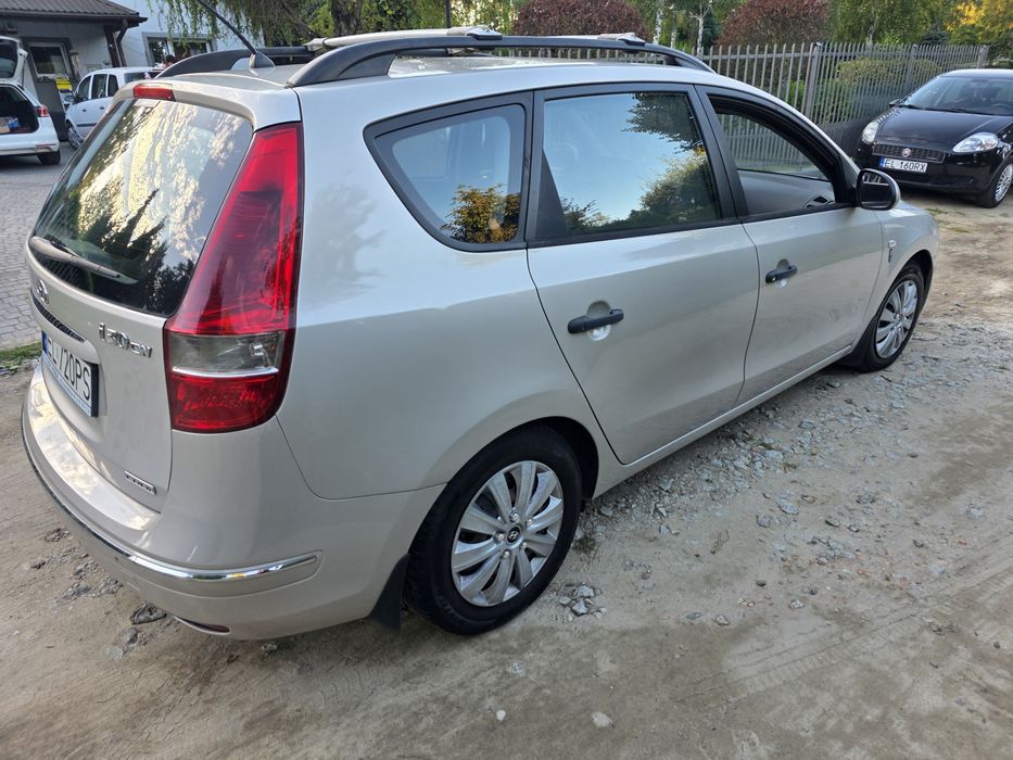 Hyundai i30 Kombi 1.6 crdi SalonPL Od 12latWl Zamiana