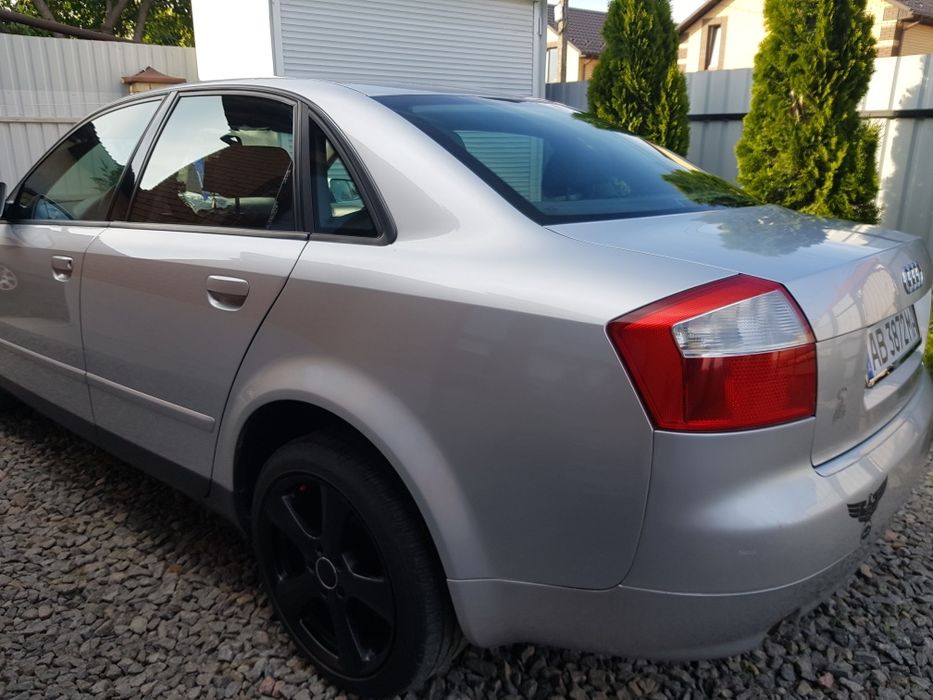Продам  audi a4b6 avtomat