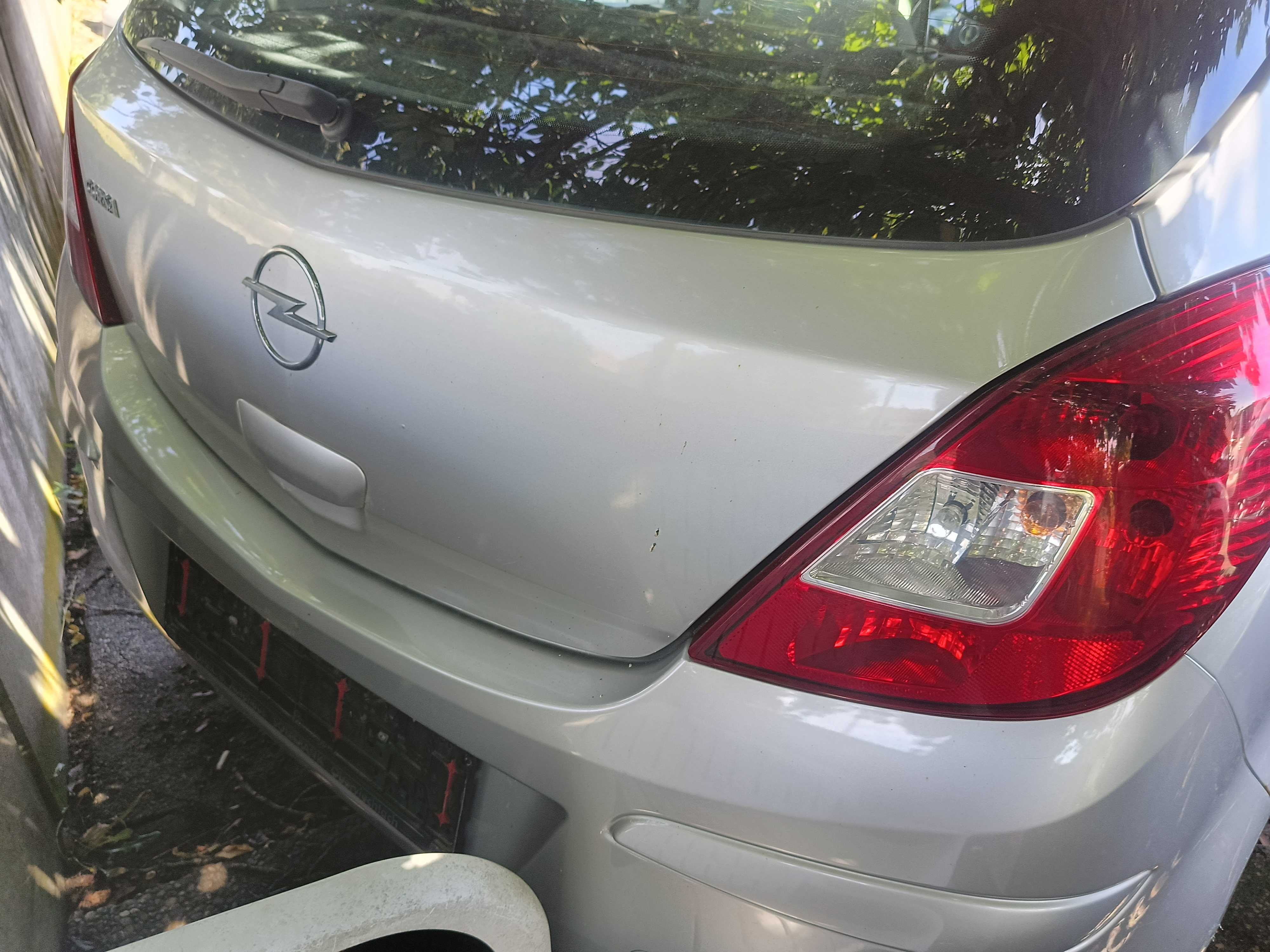 opel corsa d 2009r 1.2 benzyna samochód w całości lub na części