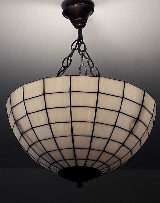 Żyrandol-lampy sufitowe wiszące witrażowe-abażur