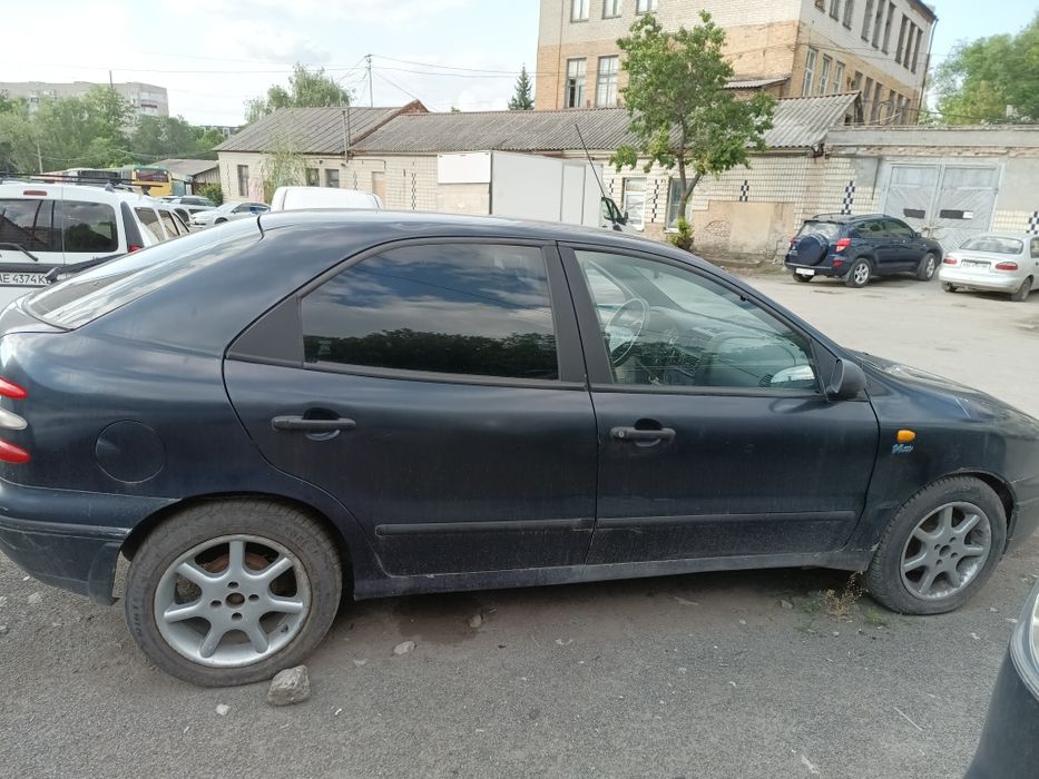 Автівка Фіат брава
