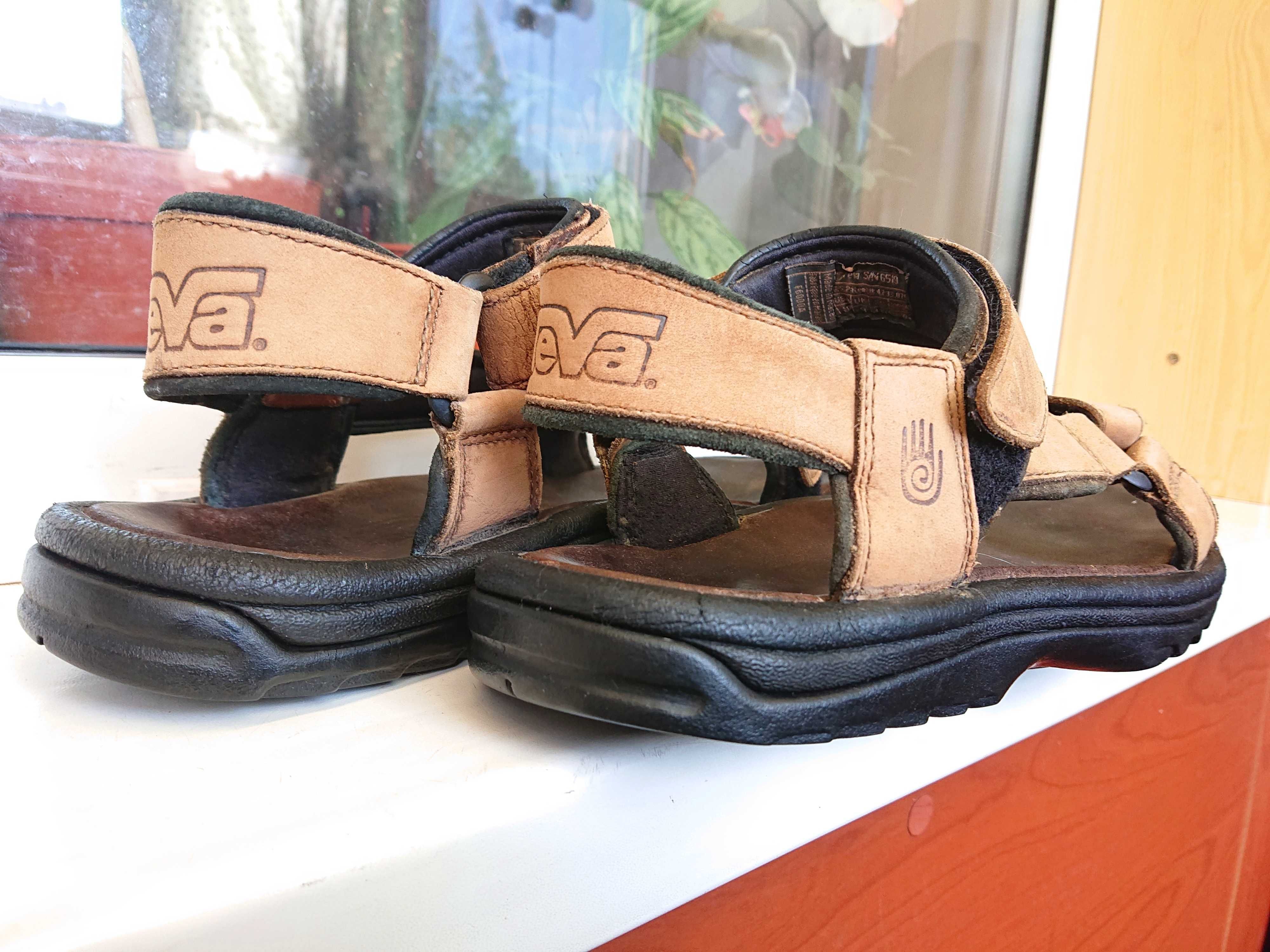 Очень легкие и удобные  кожаные сандалии "TEVA " Оригинал 43 р