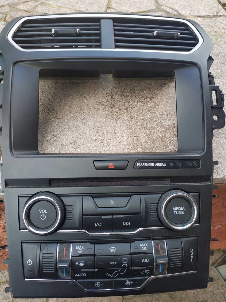 Блок управления климатом Ford Explorer