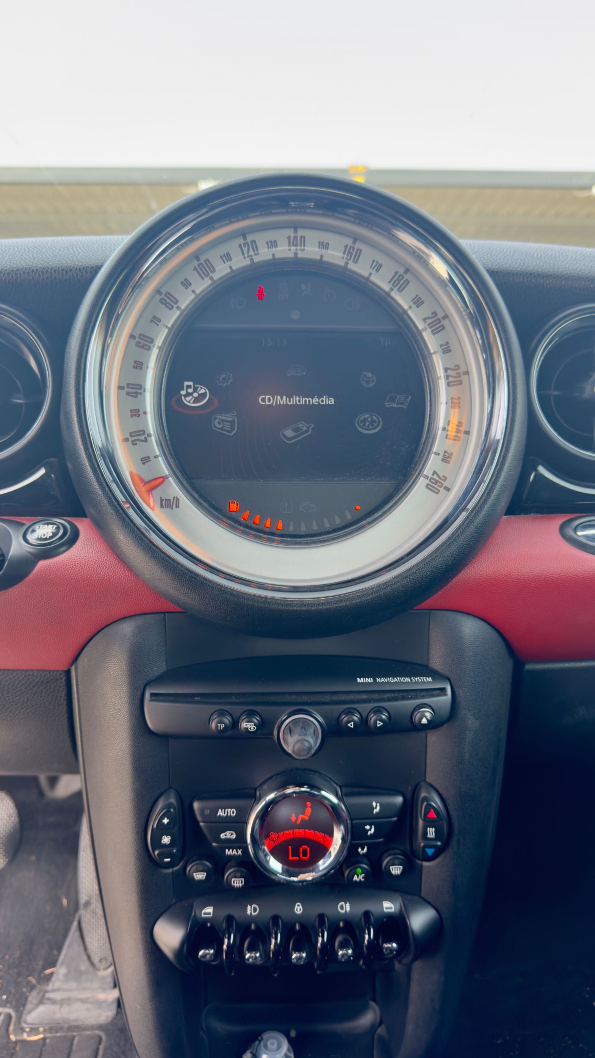 MINI Cooper  One D 2012
