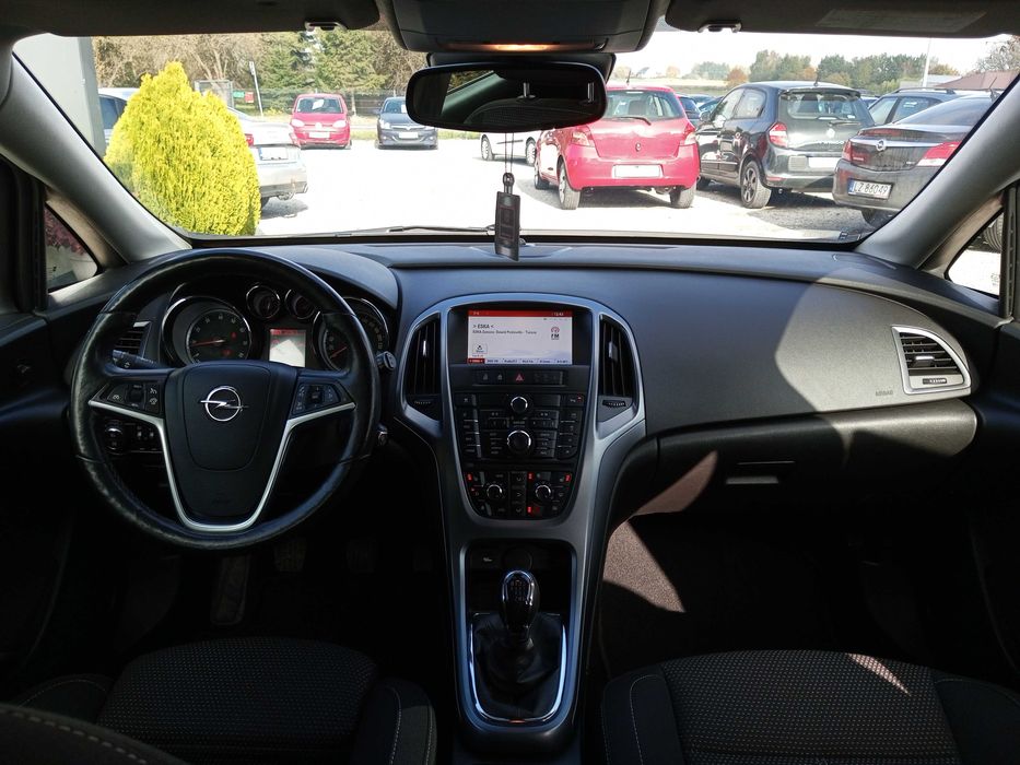 Opel Astra 1.4 Benzyna 140 KM