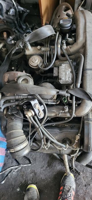 Audi A4 B6 2.5 TDI  Automat Quatro Pompa wtryskowa 106E z gwarancją