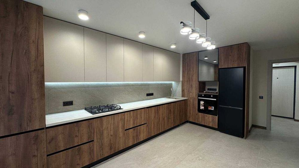 ПРОДАЖ: 2-кім квартира 73 м2  від забудовника