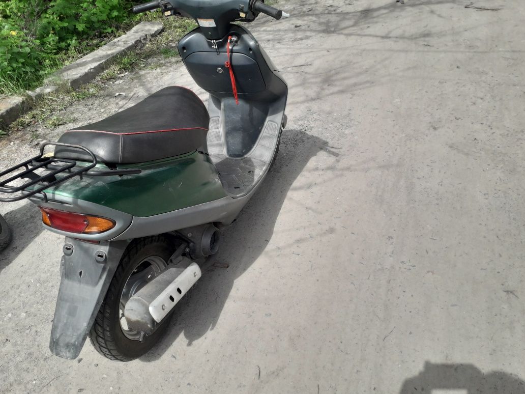 Скутер Honda Tact 30