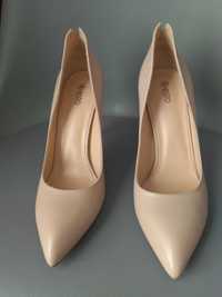 Жіночі туфлі - човники класичні, 39