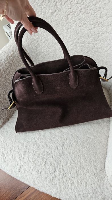 Замшева сумка в стилі The Row