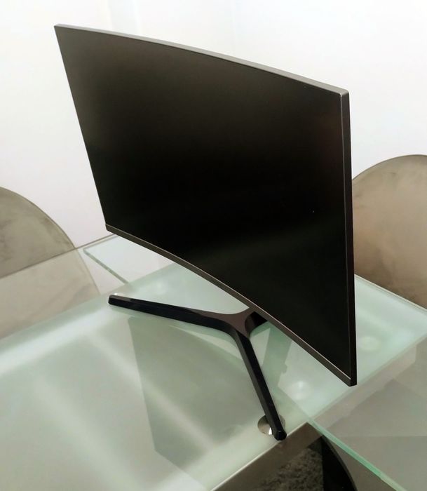 Monitor Samsung Curvo FHD C27F390FHU 27''.