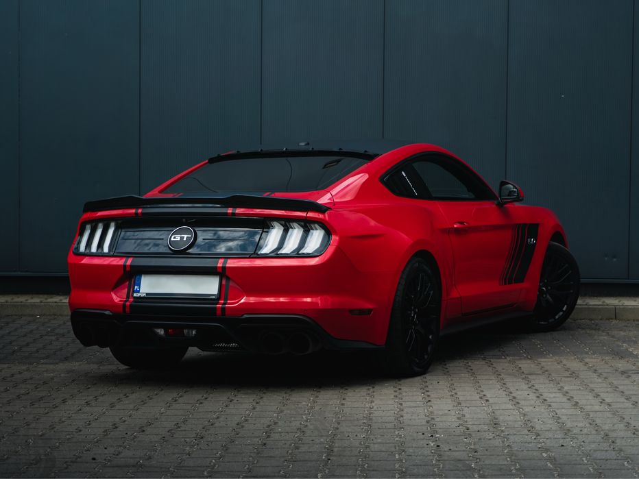 Wynajem Mustang 5.0 V8 535KM PRZELOT Wypożyczalnia aut sportowych LESZ
