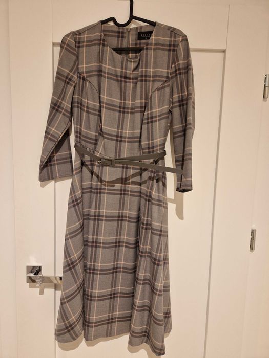 Sukienka szara elegancka