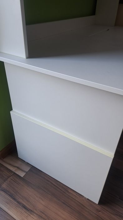 Biurko rosnące z dzieckiem