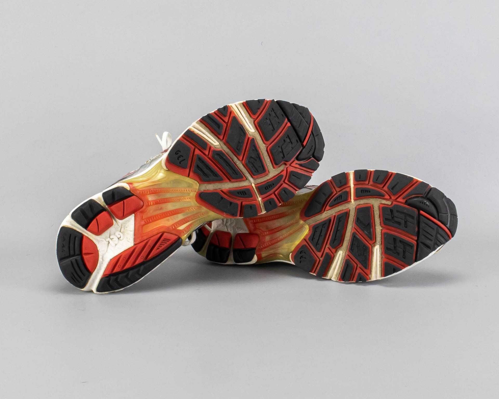 Беговые кроссовки в сетку Asics Gel-Kayano 12.40 размер