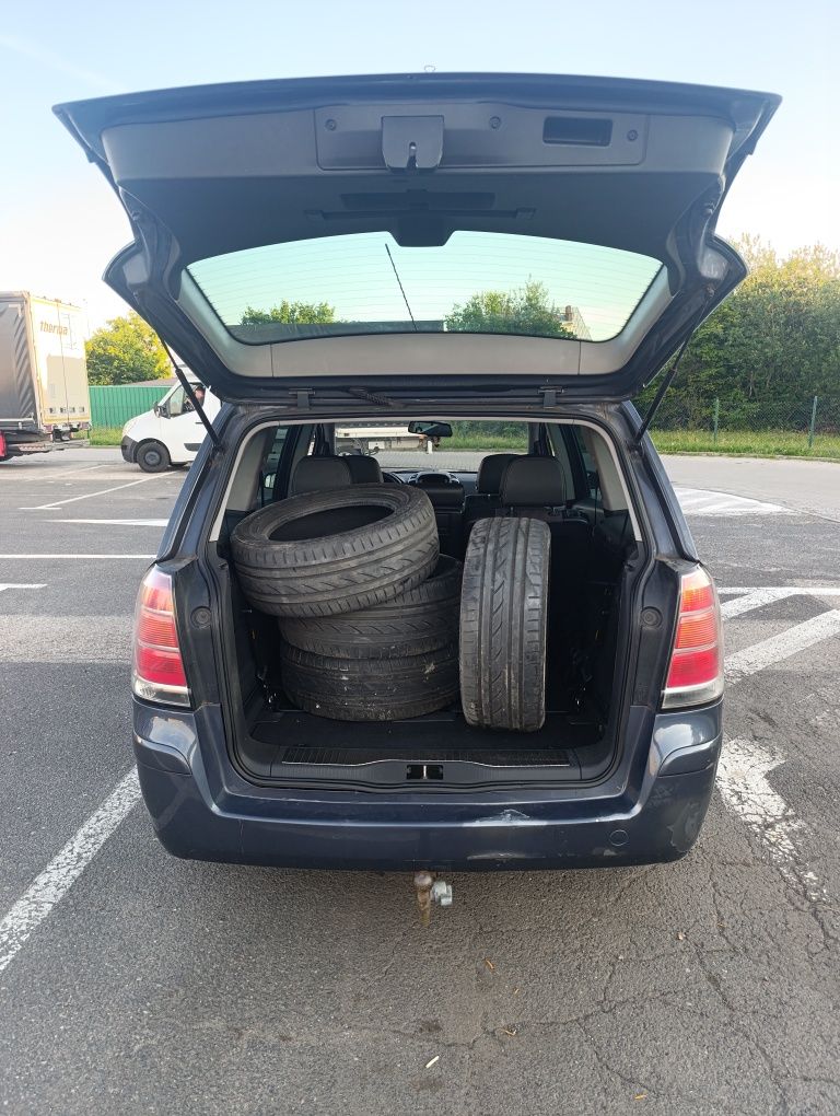 Opel Zafira 1.8B // 2008 // LPG // Automat // 7- Osób // Klima // Zami