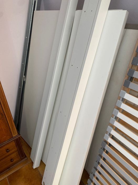 Cama, estrado e colchão