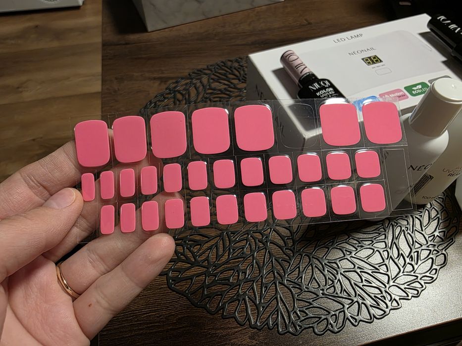 Zestaw do hybrydy lakiery lampa Neonail