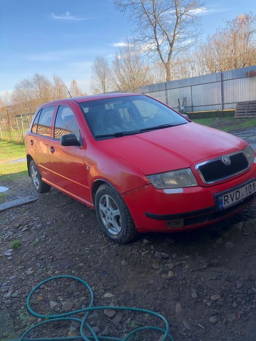 Шкода фабія 1.4мпі