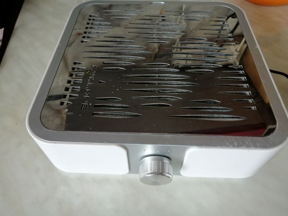 Продам маникюрну витяжку, маникюрна  витяжка Bucos Cuclone X