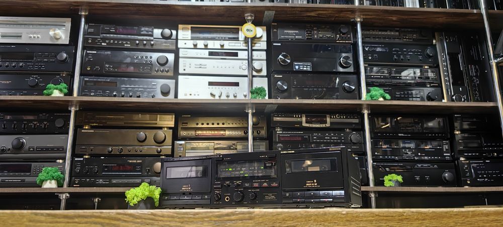 Касетний програвач Pioneer CT-W530