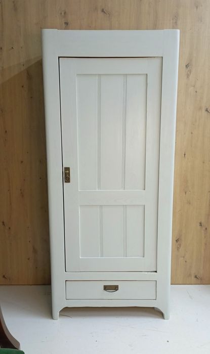 Szafa stara po renowacji