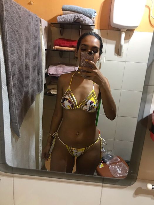 Biquini / Bikini padrão amarelo TAMANHO M NOVO