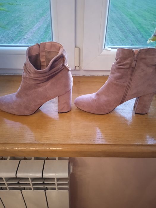 Buty damskie jesienno/wiosenne r.39