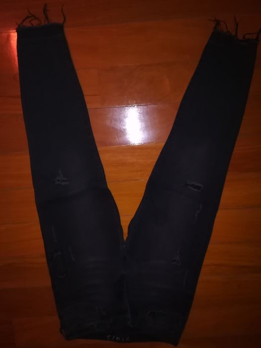 Calças cinzentas escuras Zara