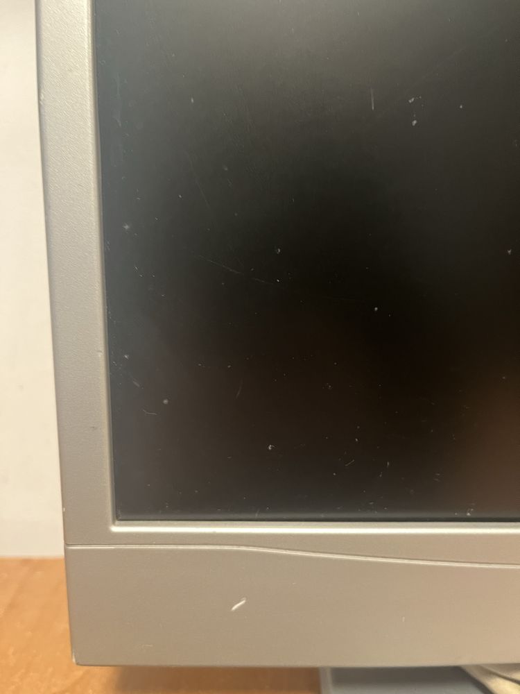 Monitor e-yama 17JN1-S