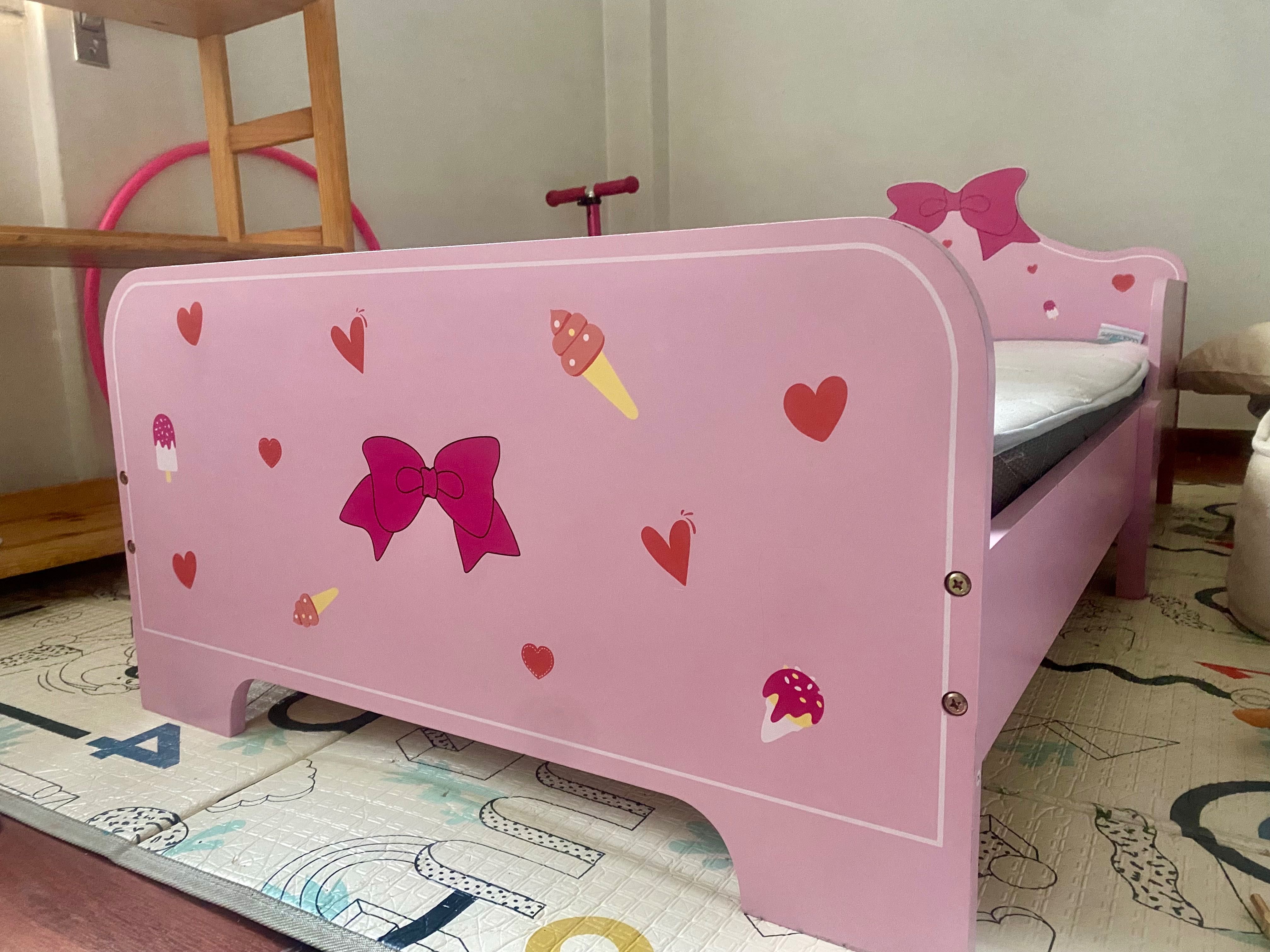 Cama infantil com colchão