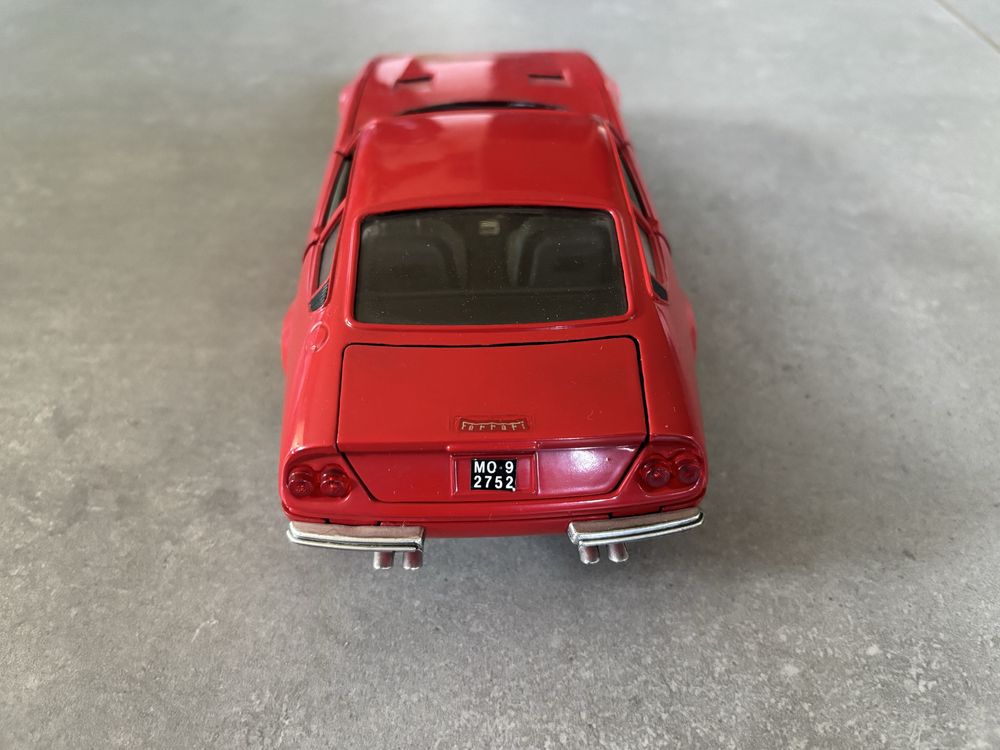 Model Techno Giodi skala 1/18 Ferrari 365 GTB/4 made in Italy