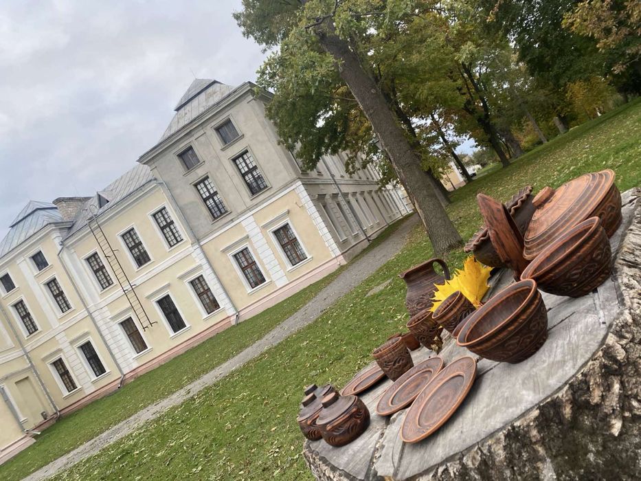 Посуд глиняний українського виробника ручної роботи