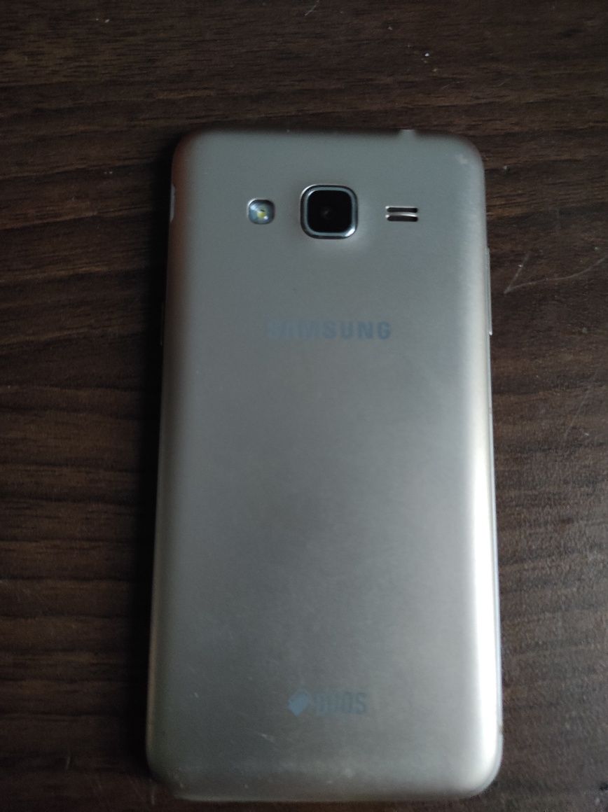 Samsung galaxy j3 (j320h)