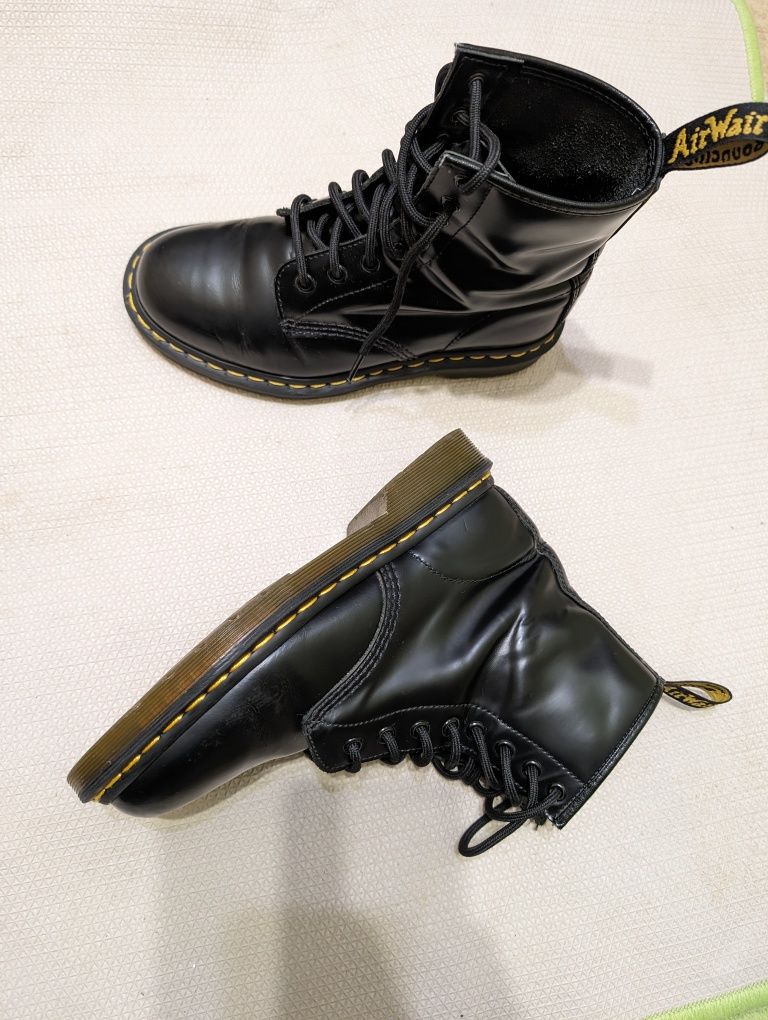 Ботінки Dr. Martens 37р. 24см original гарний стан